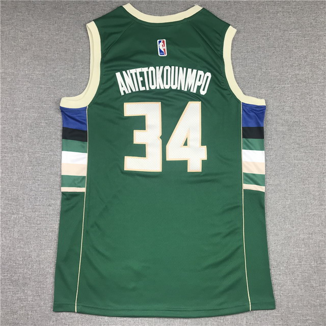 Milwaukee Bucks-022